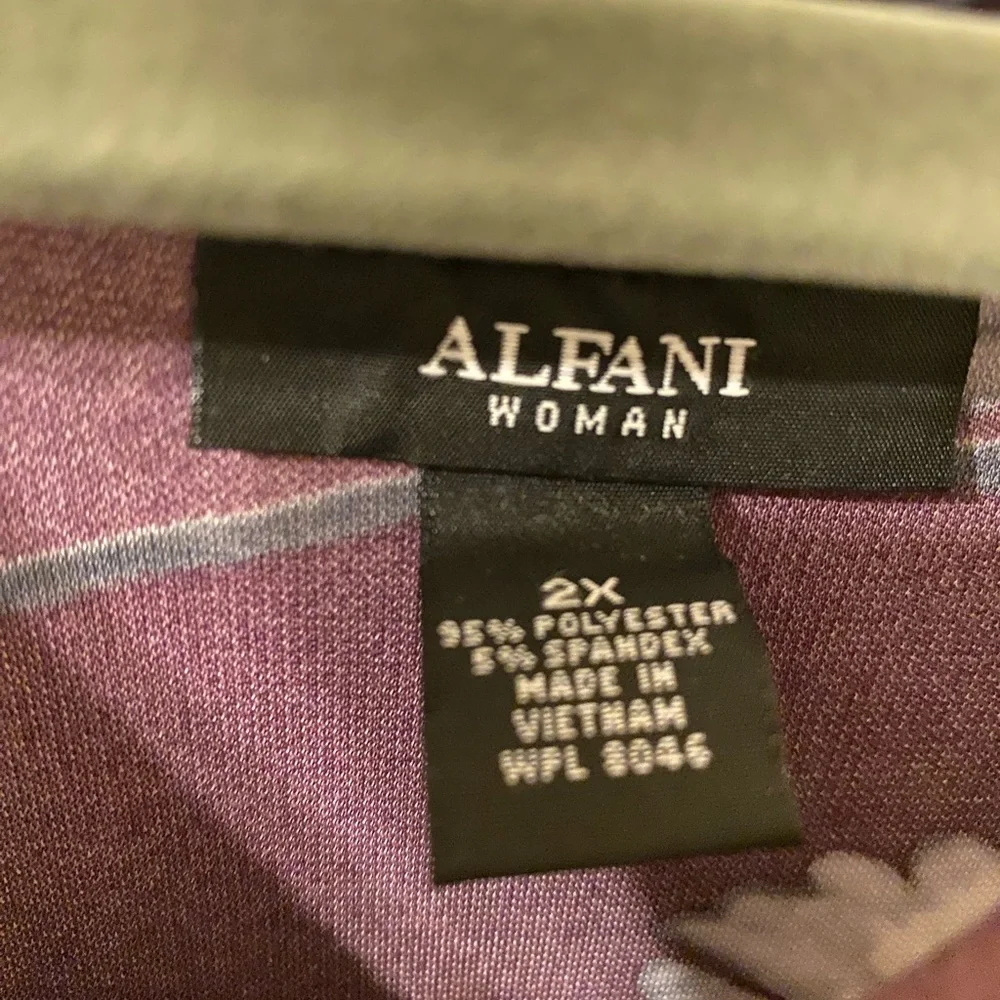 Alfani purple floral tunic - Picture 2 of 2